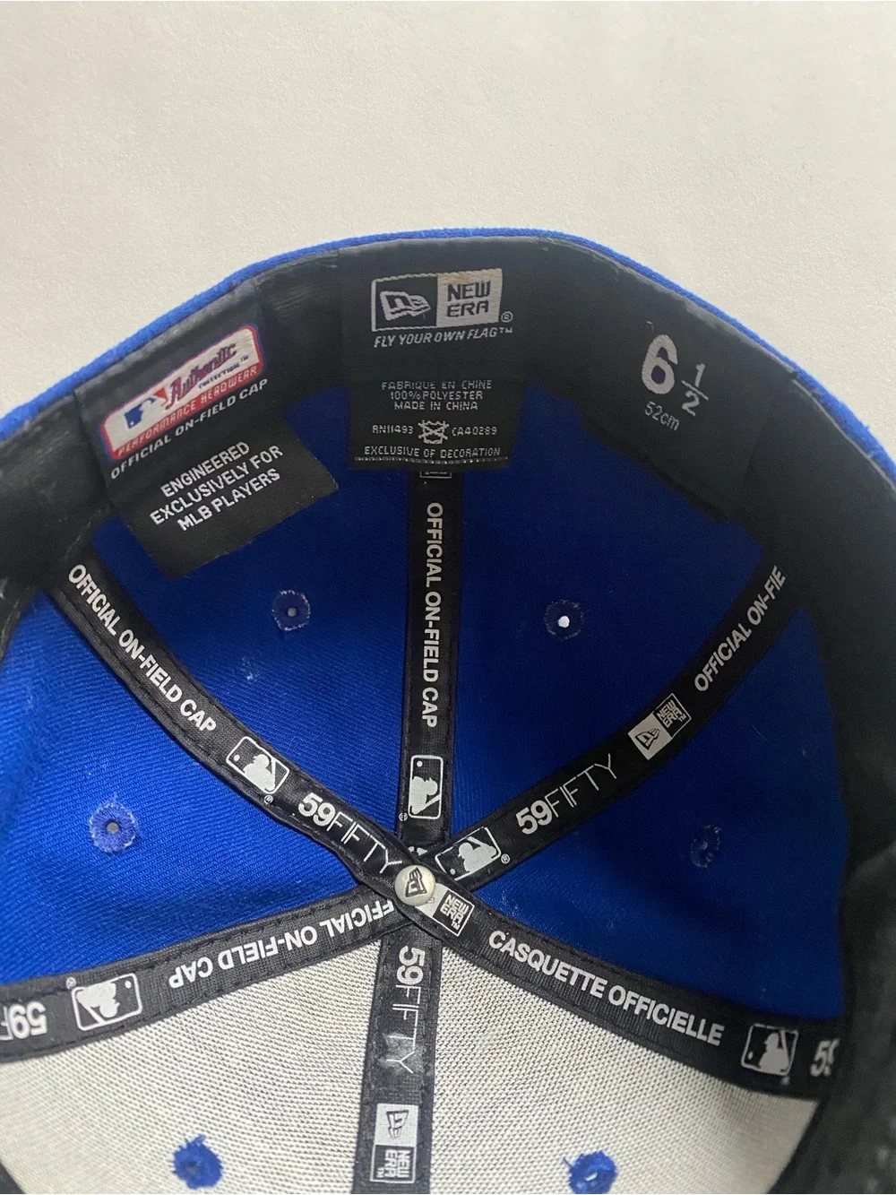 New Era 59FIFTY Black and Blue Fitted Cap (6 1/2) - Picture 10 of 13